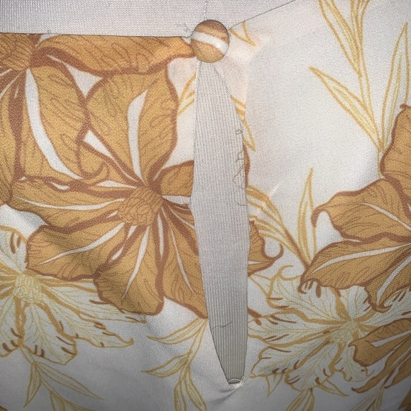 BNWT Ruffle Dress by Flying Tomato - Picture 8 of 11